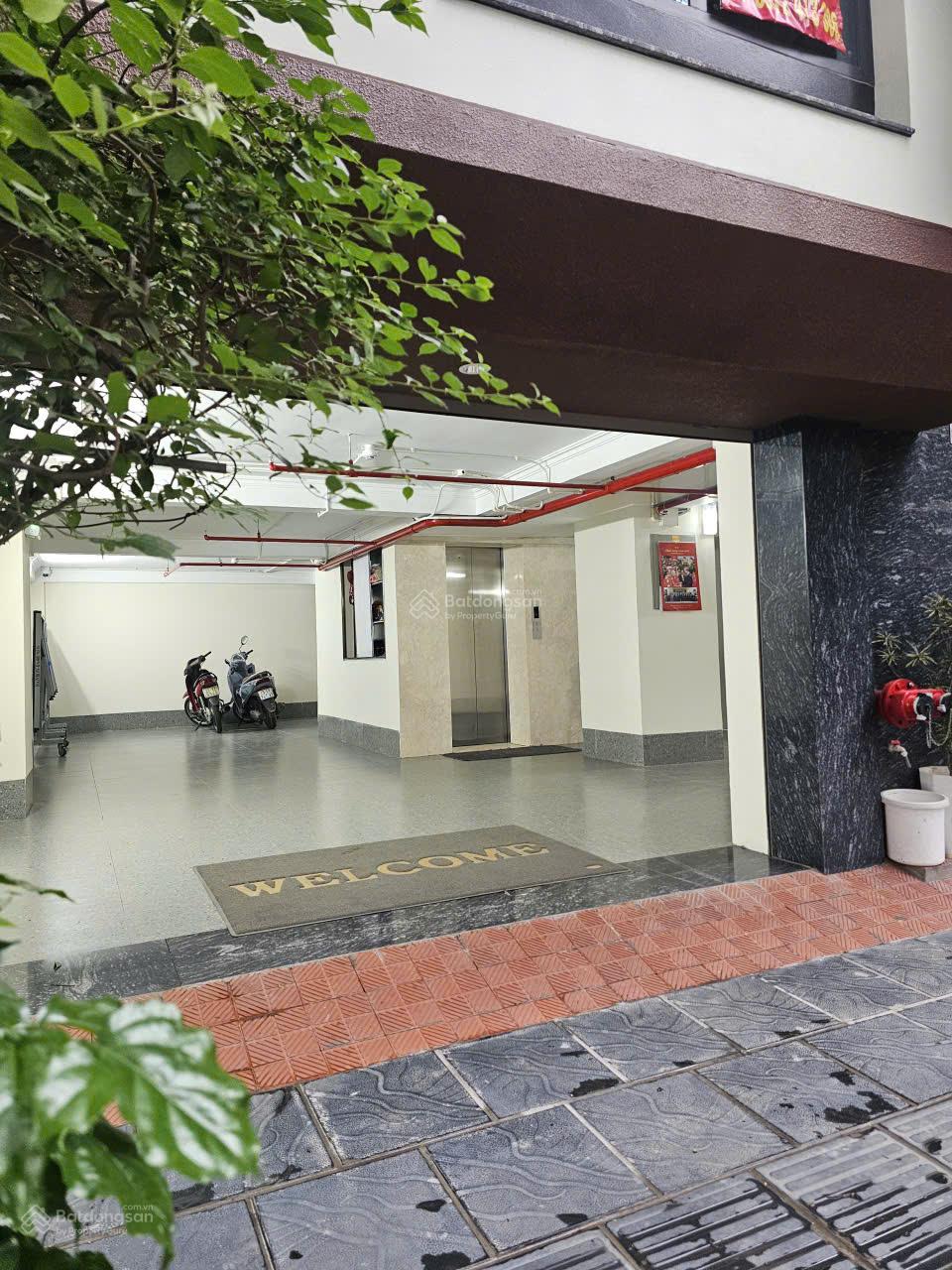 cho-thue-van-phong-pho-le-quang-dao-2