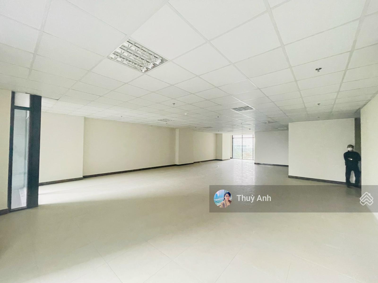 van-phong-gia-re-cho-thue-dt-180m2-tai-le-quang-dao-nam-tu-liem-3